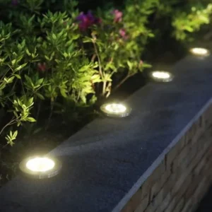 Comparatif et Guide pour acheter le meilleur lampe solaire jardin