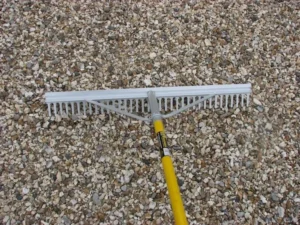 Comparatif et Guide pour acheter le meilleur ramasse cailloux fait maison