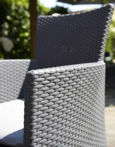 Comparatif et Guide pour acheter le meilleur salon de jardin en resine tressée